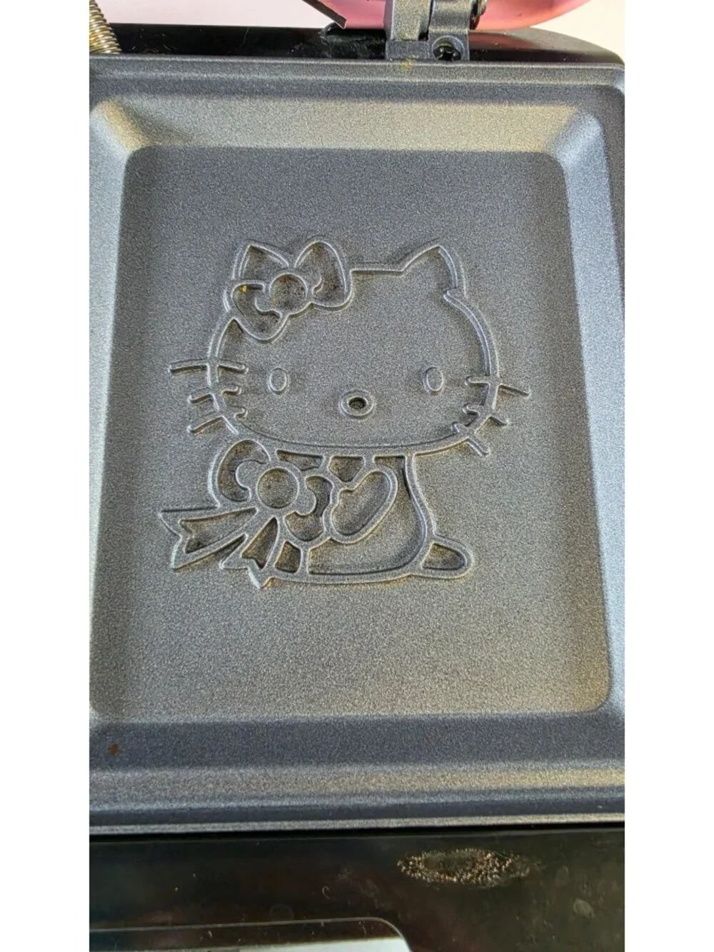 HELLO KITTY GRILLED CHEESE MAKER SANRIO PINK PANINI PRESS SANDWICH INDOOR GRILL